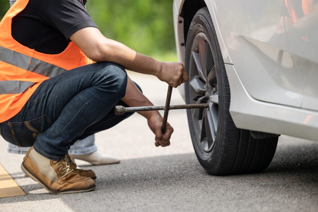 Flatbed Towing in Raleigh, NC: Damage-Free Highway Recovery, 24/7 1 Flatbed Towing